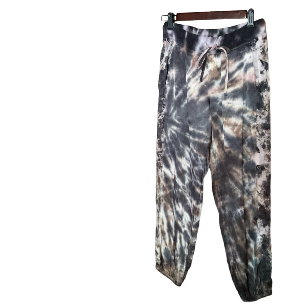 Hardtail joggers with tie dye print